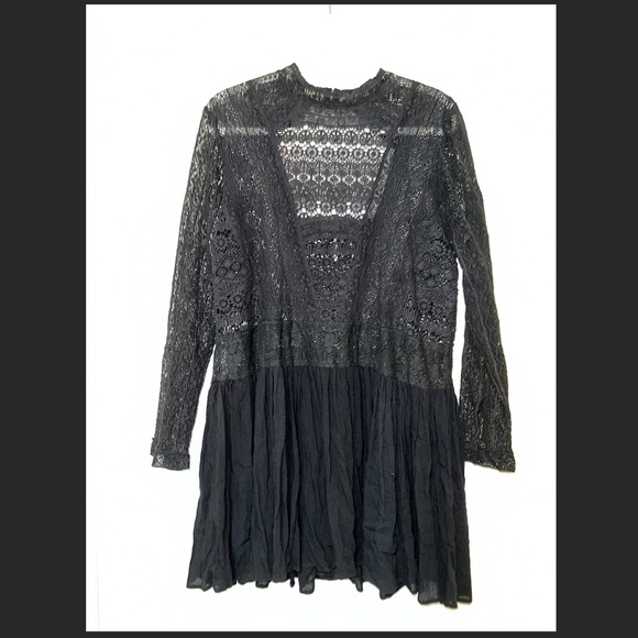RARE Free People Black Pirouette Long Sleeve Lace Mini Dress Size M - Picture 1 of 4